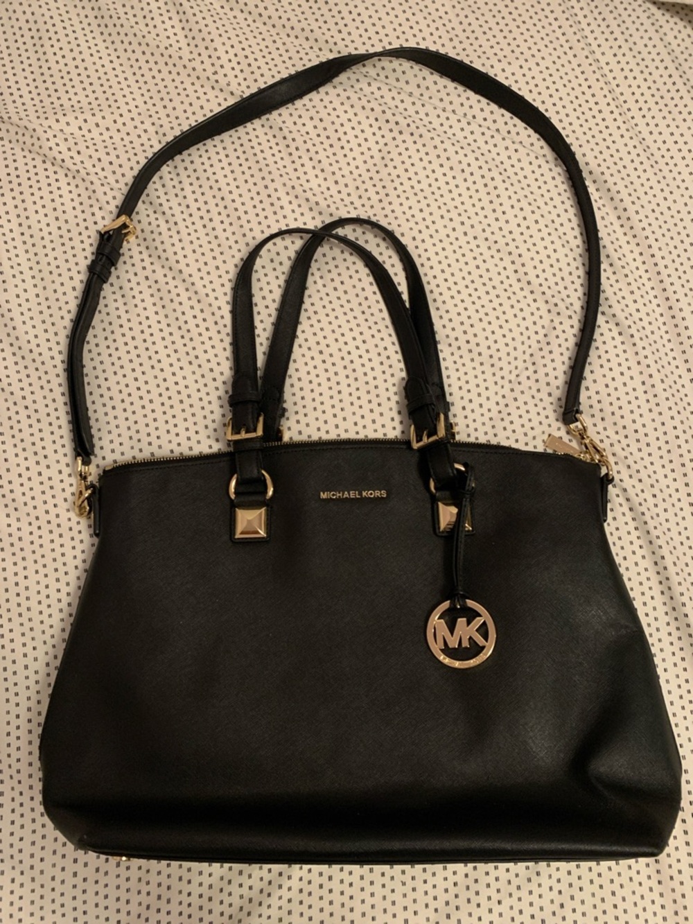 Michael Kors Jet Set Saffiano black leather tote bag with gold-tone hardware